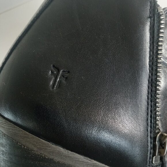 Frye Women's Judith Black Leather Ankle Booties Side Zippers Block Heel Size 8.5 - Picture 4 of 16